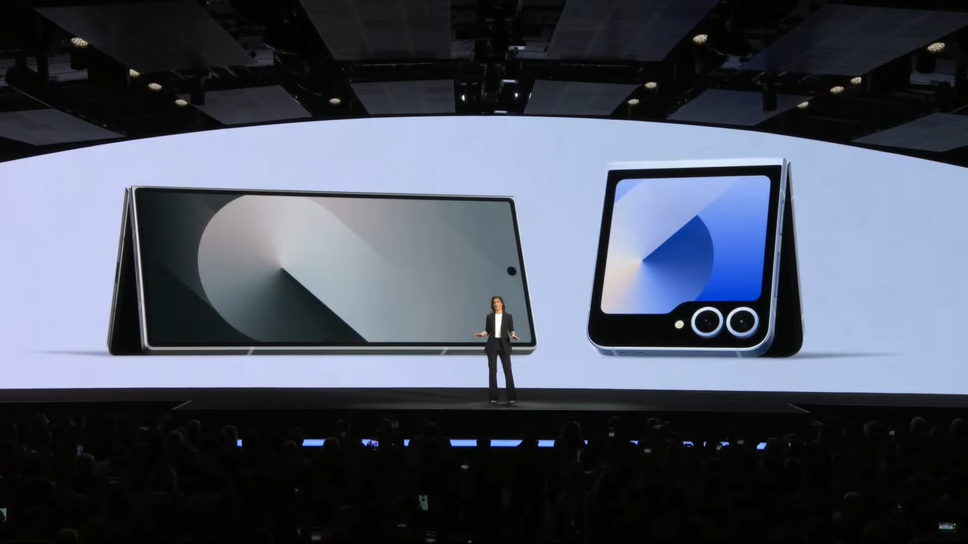 Samsung офіційно представила нові розкладачки Galaxy: характеристики та ціни смартфонів